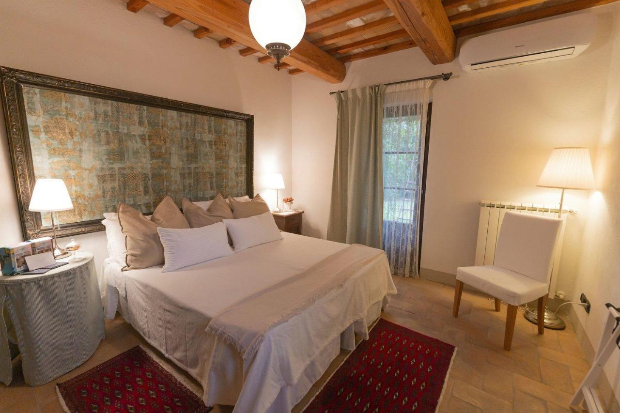 Agriturismo Borgo Di Campagna Il Tesoro Torre Alfina Экстерьер фото